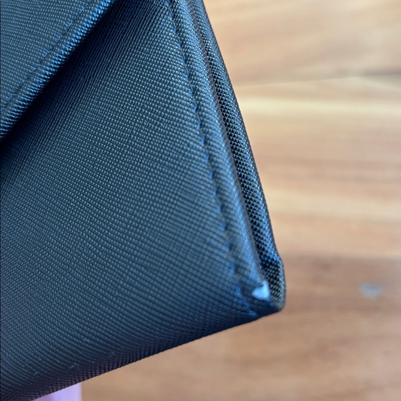 RFID travel wallet - Picture 11 of 11